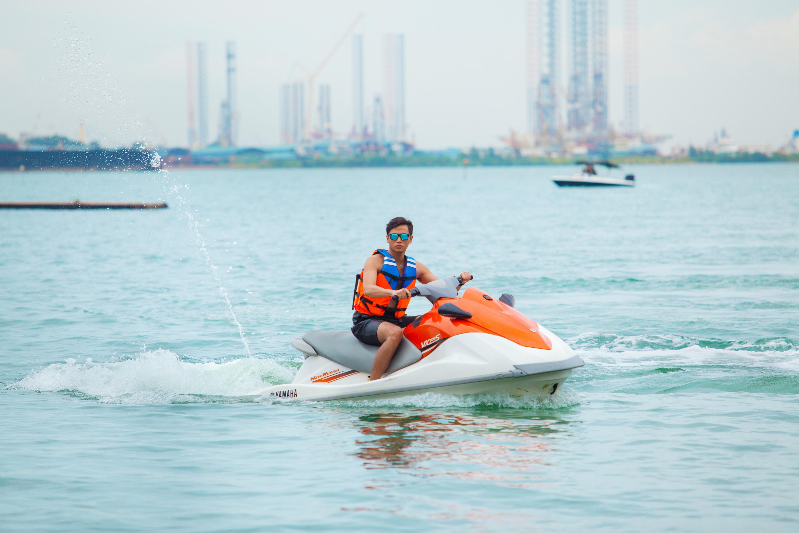 Harris Resort Batam Waterfront Sekupang Buitenkant foto